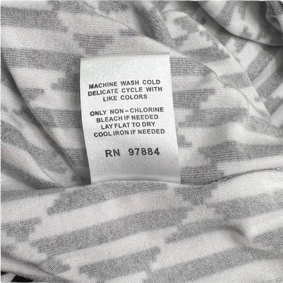 Tart Black & White Geometric Print Sleeveless Dress - Size Medium - Picture 14 of 14